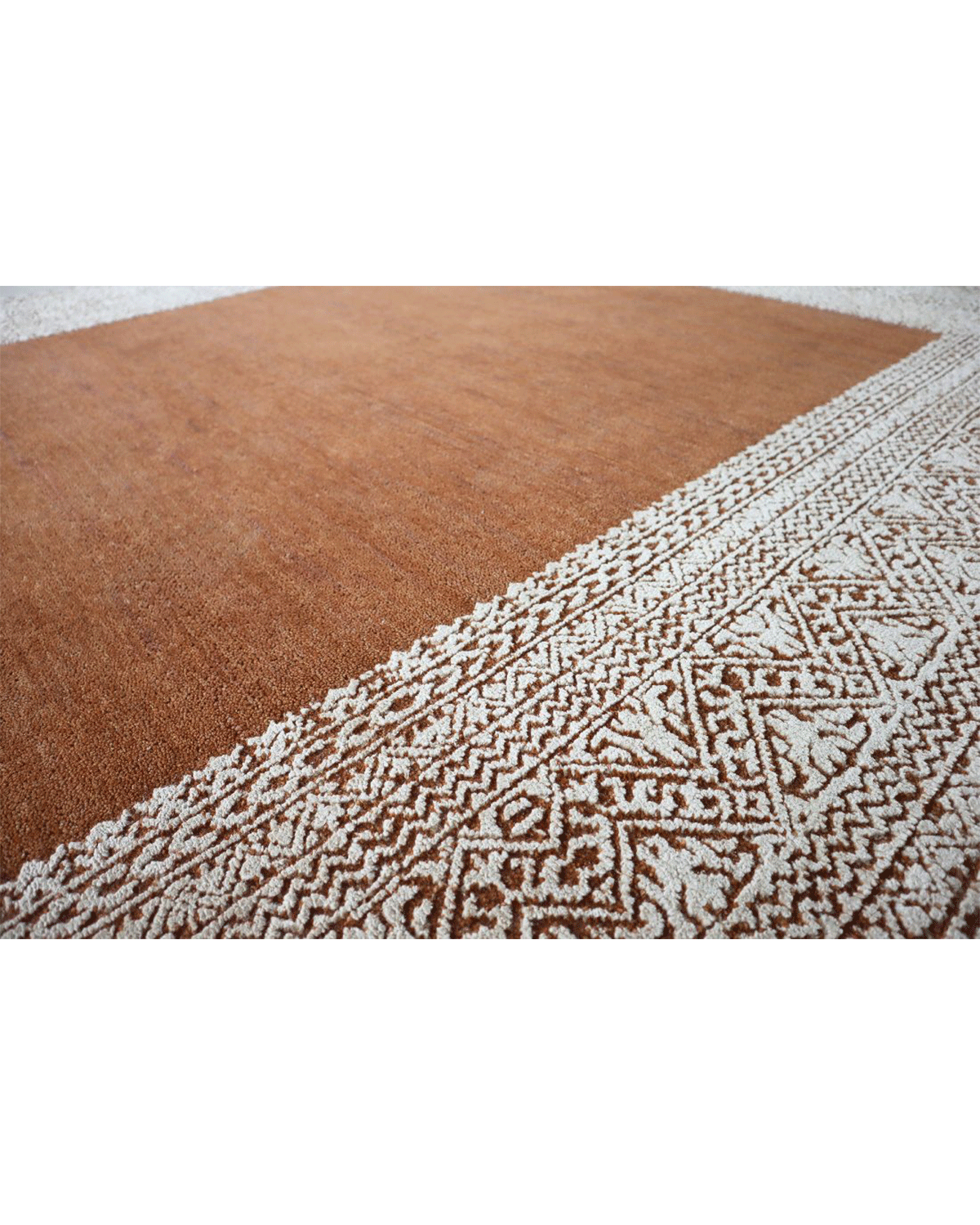Auburn Rug