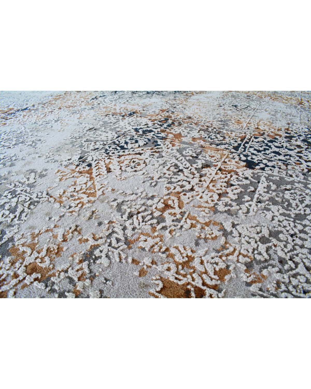 Safran Court Rug