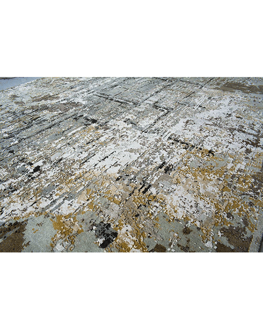 Gleaming Rug