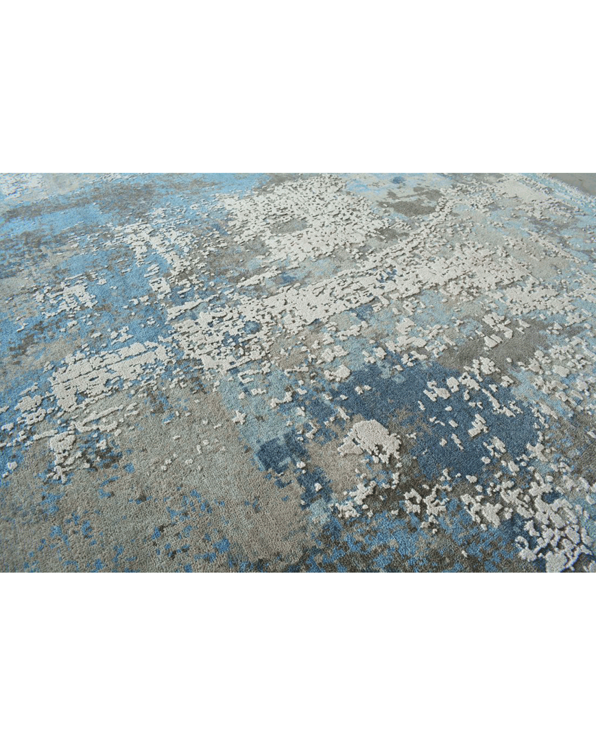 Spinel Rug