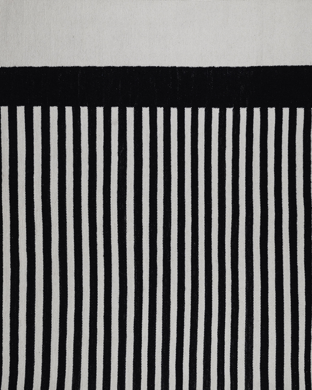 Zeber Rug