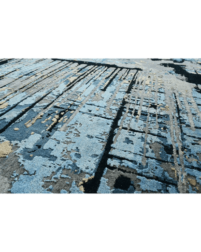 Lapiz Rug