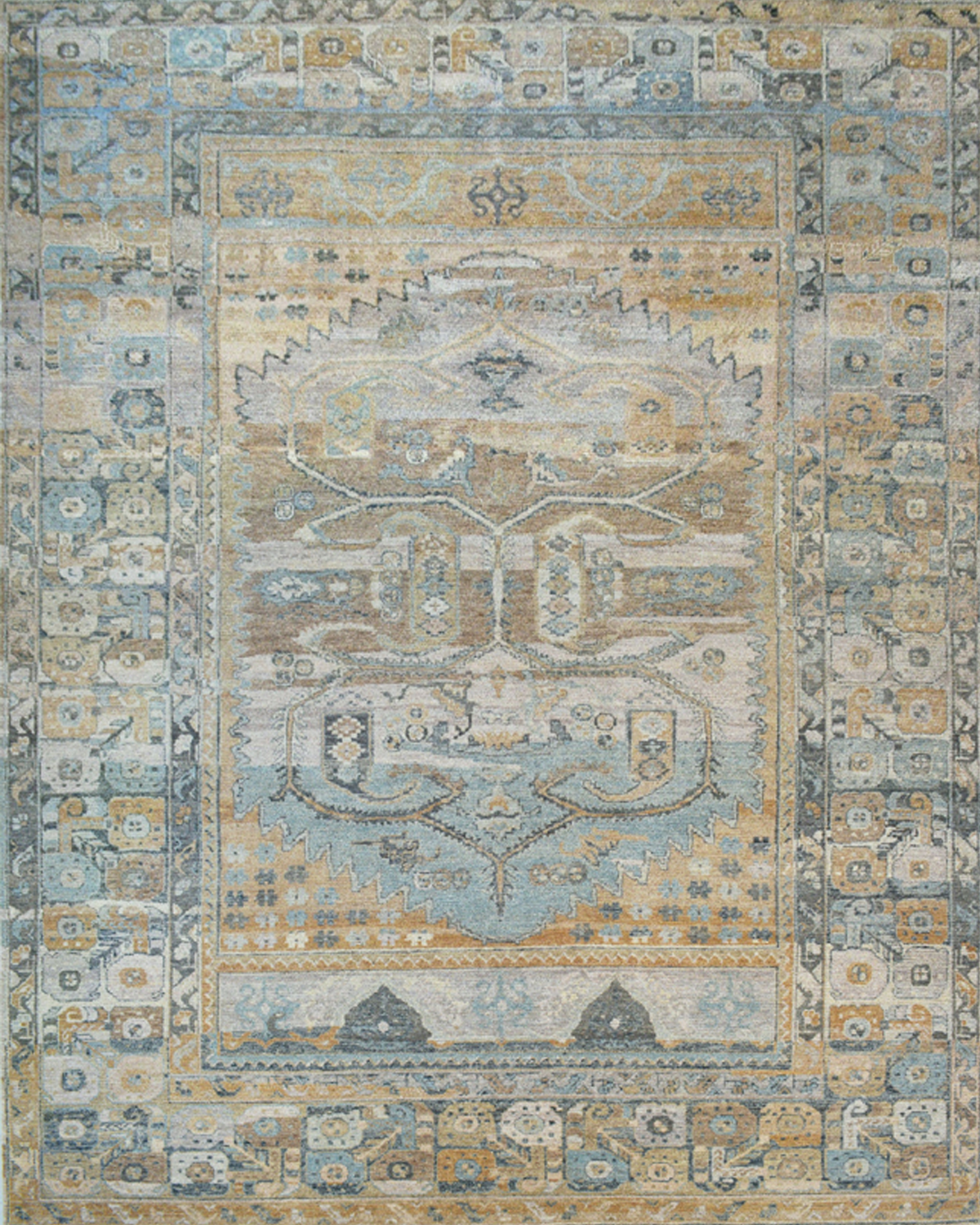Antique Majesty Rug