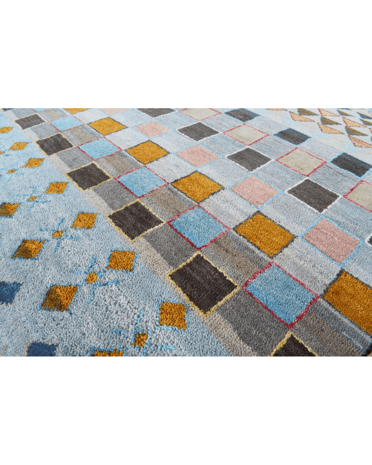 Formis Rug