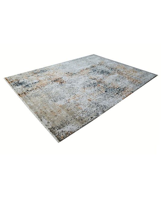 Safran Court Rug