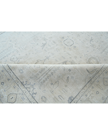 Ivory Whisper Rug