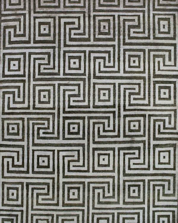 Maze (Size: 5'X7')